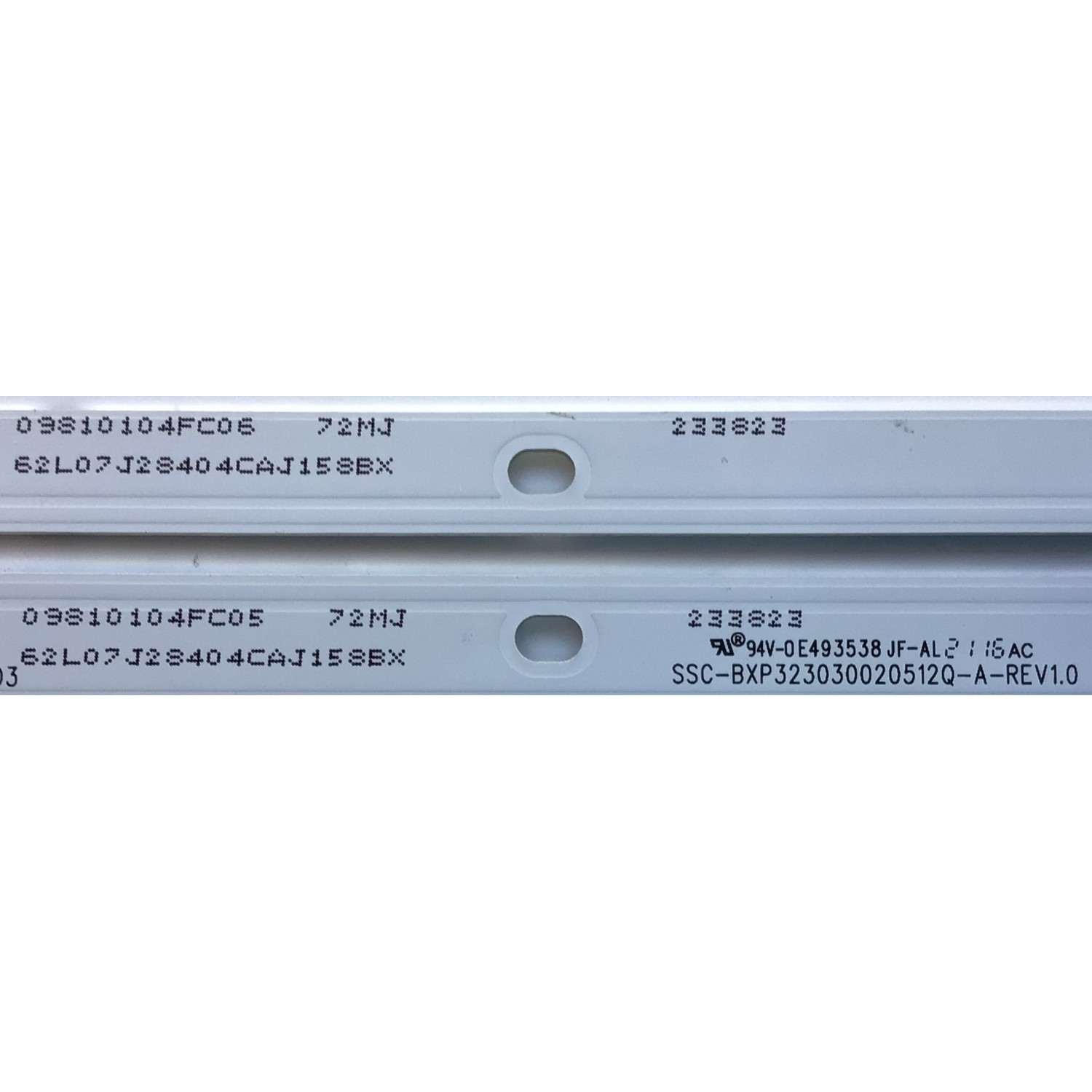 KIT DE LED'S PARA TV INSIGNIA ((2 PIEZAS)) / NUMERO DE PARTE SSC_BXP323030020512Q-A-REV1.0 / SSC_BXP323030020512Q-B-REV1.0 / E493538 / 09810104FC05 / 09810104FC06 / 235803 / PG7P-42MJ-2-D / PANEL T320XVN02.G / MODELO NS-32D310NA21 - Imagen 2